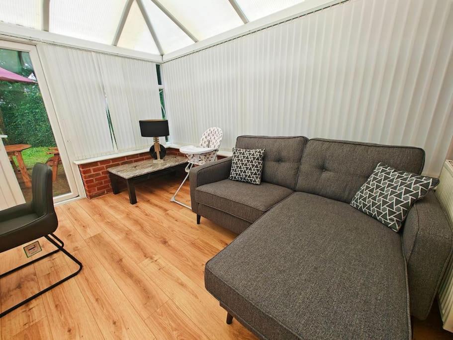 Luxury 5-Bed House Near Nec & Bhx Daire Solihull Dış mekan fotoğraf